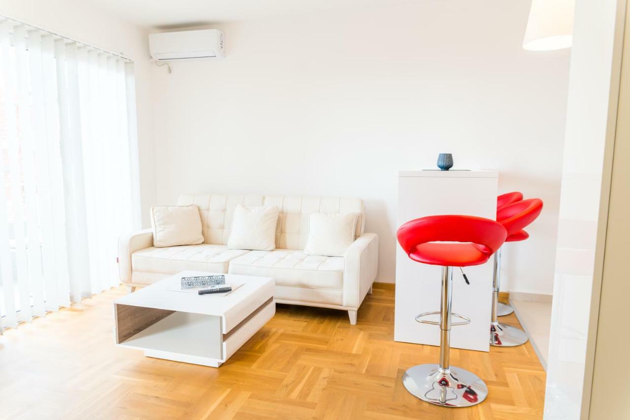 Apartmani "B-Elite" ブドヴァ エクステリア 写真