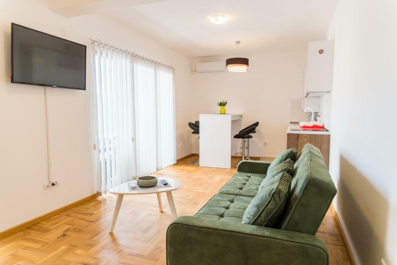 Apartmani "B-Elite" ブドヴァ エクステリア 写真